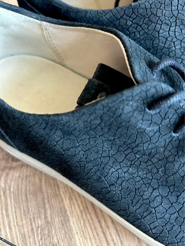 ECCO sneakersy damskie czarne skórzane r. 40 | nowe