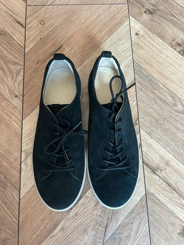 ECCO sneakersy damskie czarne skórzane r. 40 | nowe