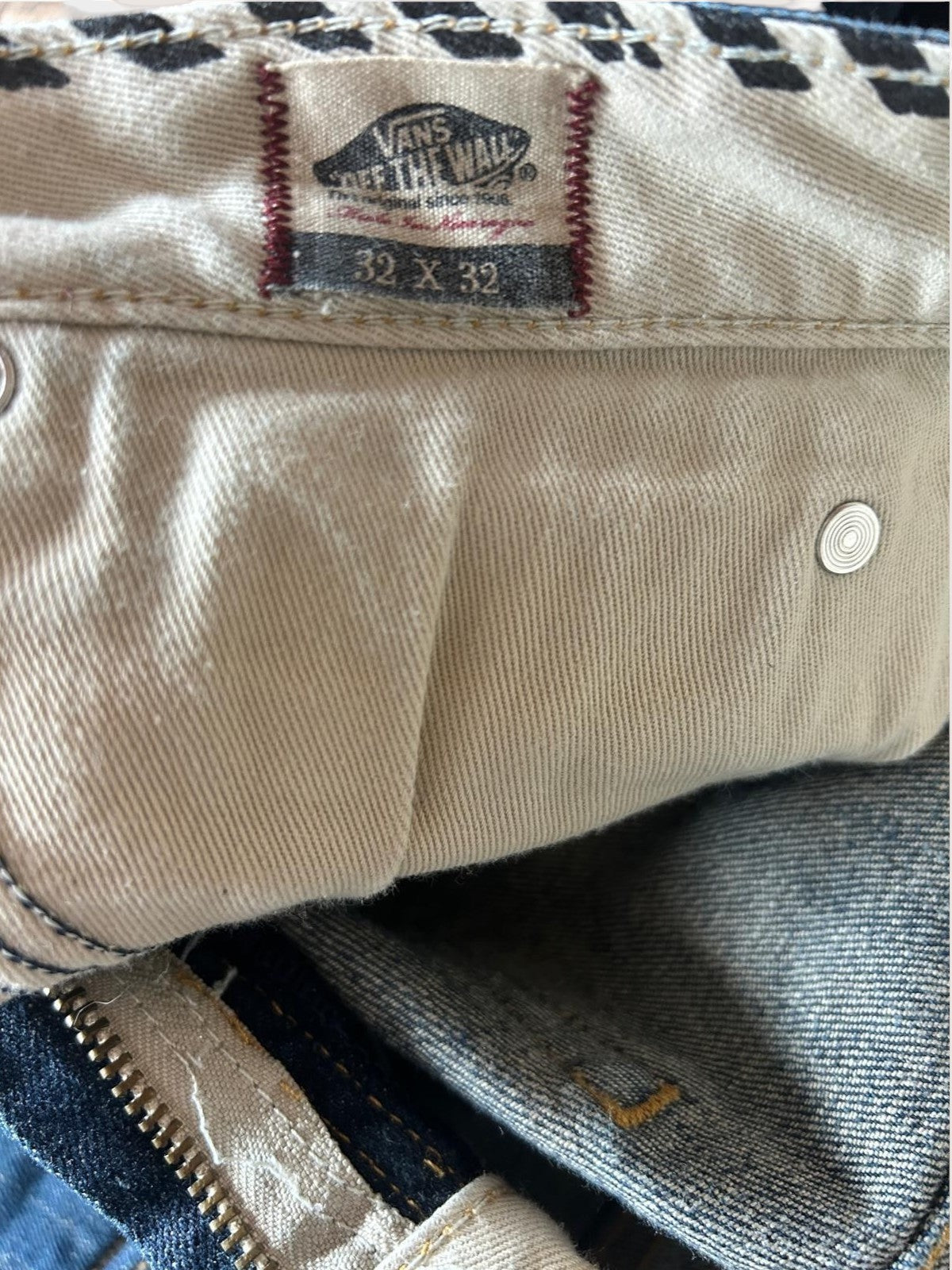 Jeansy damskie Vans granatowe 32/32