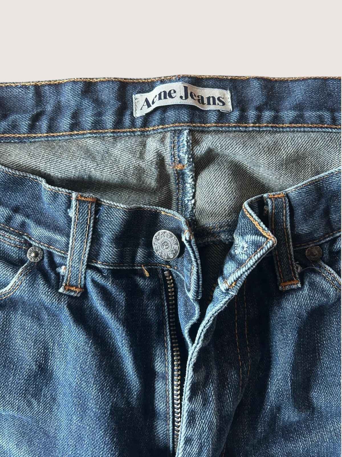 Klasyczne jeansy Acne 32/32