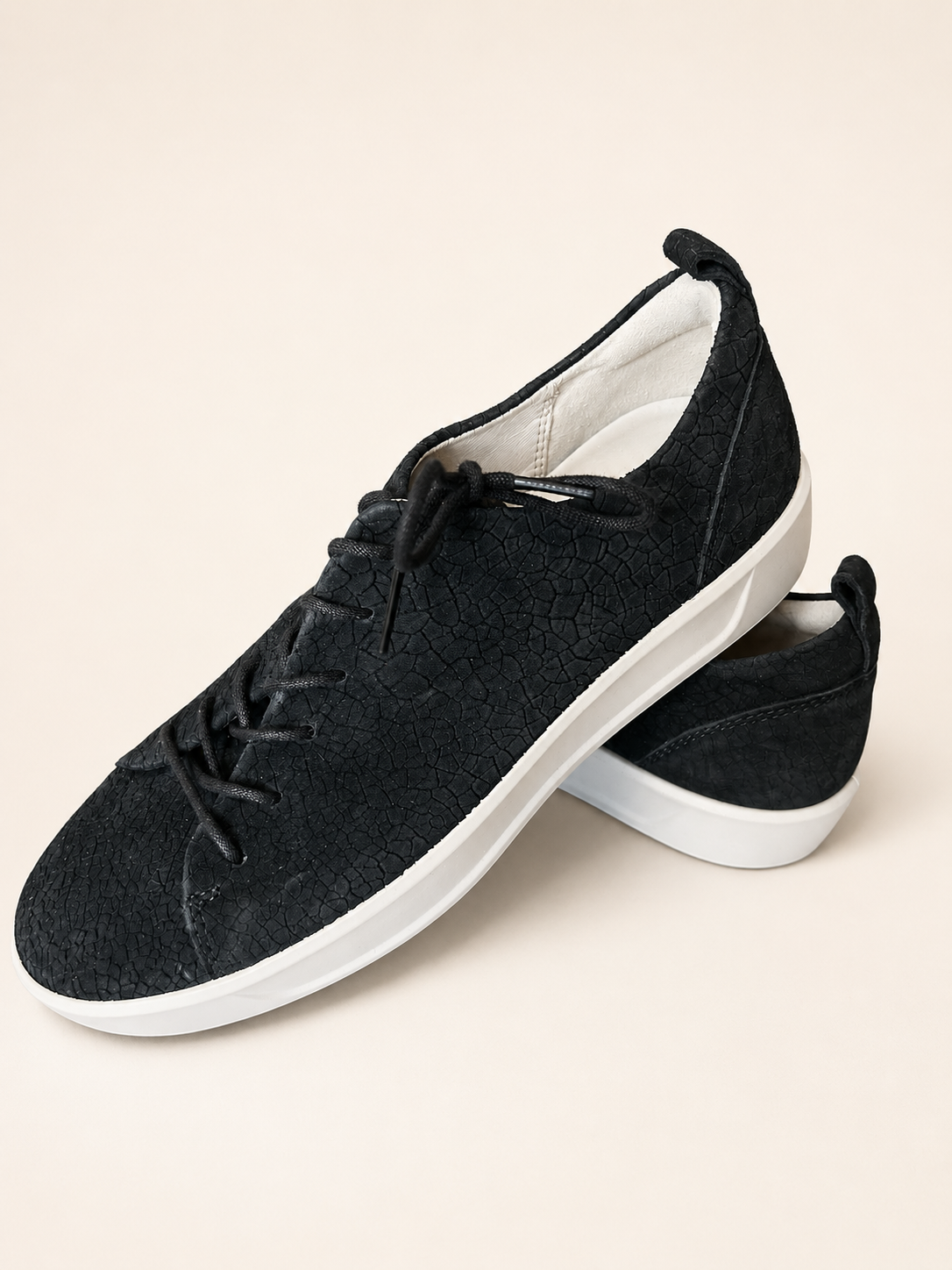 ECCO sneakersy damskie czarne skórzane r. 40 | nowe
